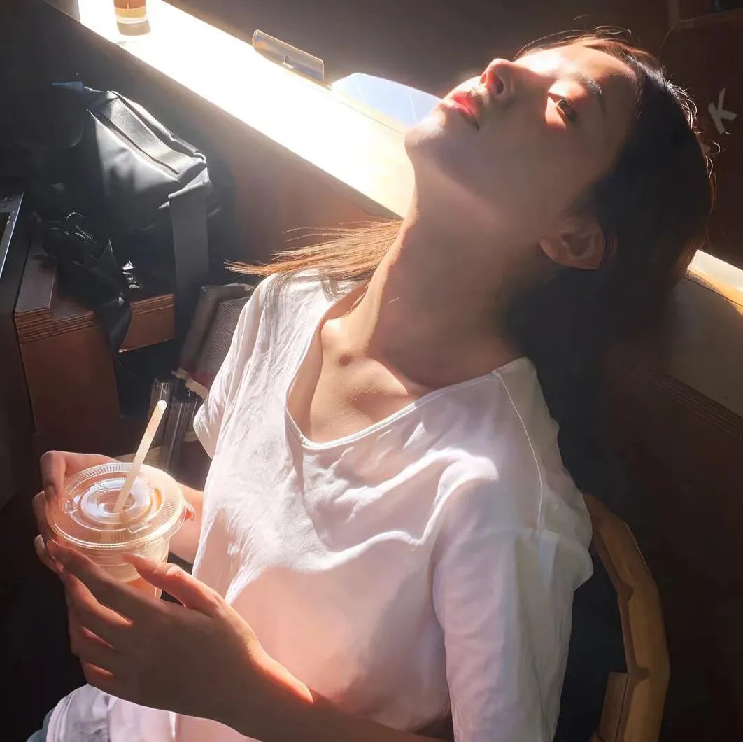 唐少女汐彦